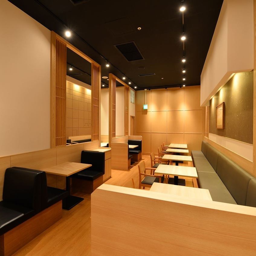 大人な雰囲気な内装◎デートや気軽な集まりに！