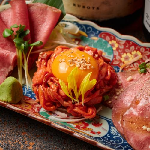 生和牛タンの美味ダレユッケ