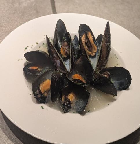 ムール貝の白ワイン蒸し