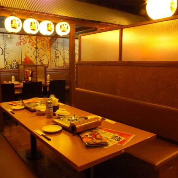 [Ample table seating ◎] Always busy with families and students living in Ebina!!