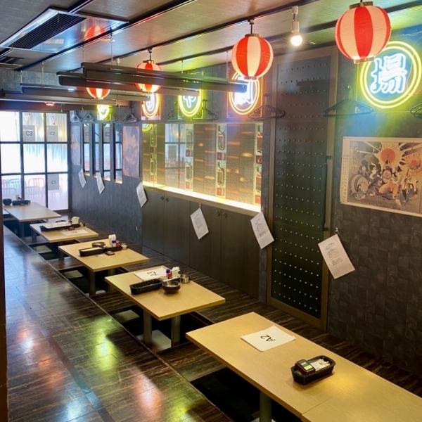 木の温もりが溢れる店内は2名様～最大90名様まで大小様々なタイプの個室席をご用意しております♪個室空間は、刈谷駅での接待や女子会、歓迎会や送別会など各種宴会を演出致します♪テーブル席や座敷タイプの個室空間はお子様連れでも安心の広々とした個室空間となっております♪合コンや街コンの相談も◎個室居酒屋