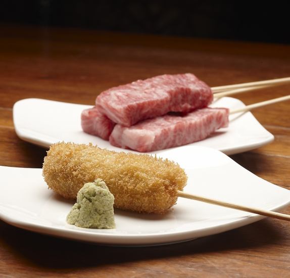 Numerous special skewers where you can enjoy carefully selected meats and seasonal ingredients