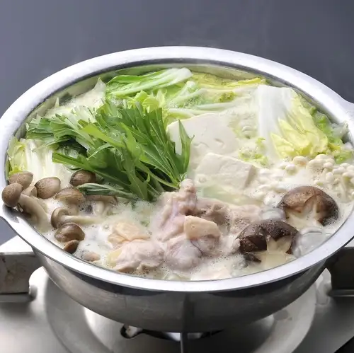 Rich and flavorful chicken hot pot (price is for one serving)