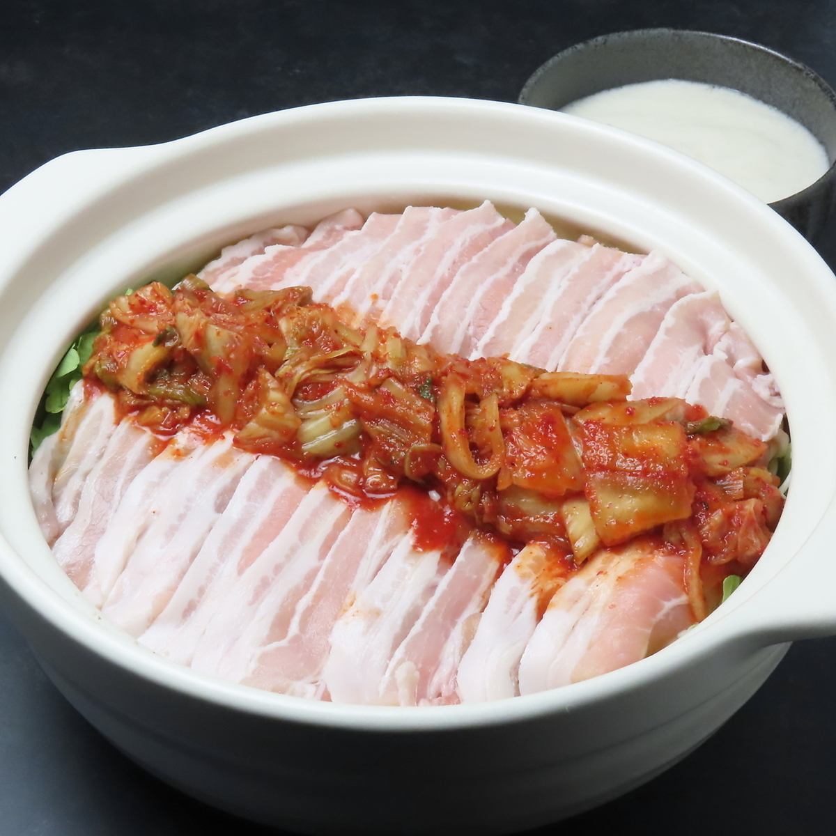 落ち着いた雰囲気の中で絶品の料理を味わうことができます！