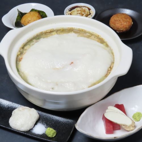 【季節ごとに変わります】旬の味わいが楽しめるとろろ鍋