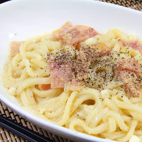 ペペ玉うどん(和風カルボナーラ)