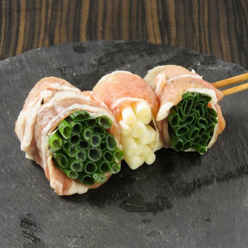 Avocado cheese roll / Hakata green onion roll