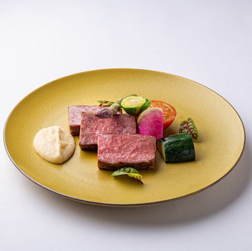 心潤うひととき。五感を癒す温浴と発酵料理