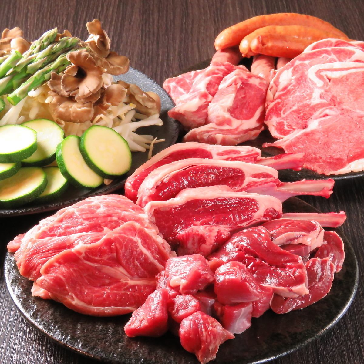 厚切りで肉厚なお肉は食感がやみつきになるジューシーな逸品