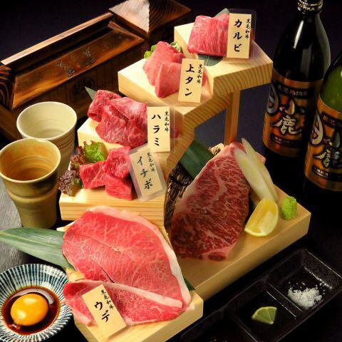 島川は県産の精肉を使用!店主自らが厳選したお肉はまさに絶品♪鹿児島特産の黒毛和牛などを楽しみたいあなたも!鹿児島にお住まいでお肉を楽しみたいあなたも!ぜひ島川へお越しください♪和牛の他にも鹿児島県産の桜島鶏を使用した「桜島鶏のつぼ漬け」など当店でしか食べられない逸品も多数!迷った際はぜひ島川へ!