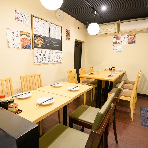 [Table ◆] The layout can be changed according to the number of people, so it is perfect for girls' night out, year-end parties, welcome and farewell parties, etc.Please enjoy your time with reasonably priced and delicious food and delicious drinks.