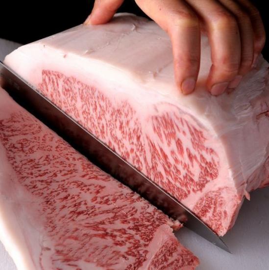 旨みのある近江牛を上質な空間でお値打ち価格で味わえる焼肉しゃぶしゃぶ店
