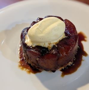 りんごのタルトタタンバニラアイスのせ