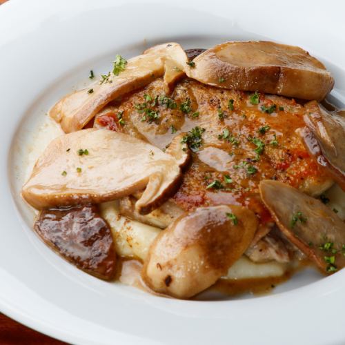 若鶏のコンフィポルチーニ添え