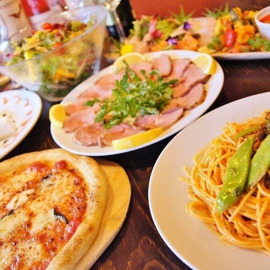 标准套餐(含2小时畅饮):4500日元(含税)