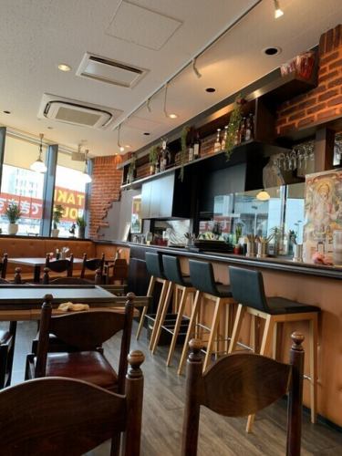 お洒落なインテリアに溢れたアットホームな雰囲気♪