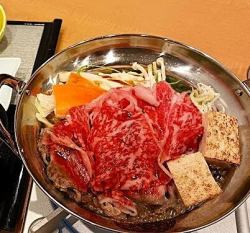 霜降り国産牛のすき焼き