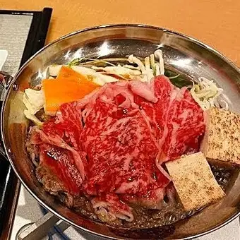 Lunch & Dinner [Limited Quantity] Seasonal Delights Set Meal with Domestic Beef Sukiyaki Pot