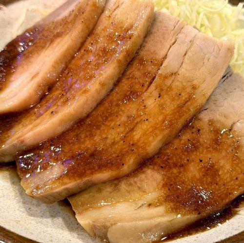 "バカ濃味"チャーシュー
