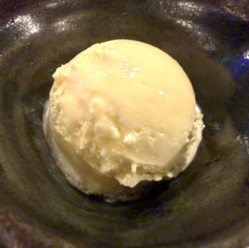 まぁまぁ大人レモンバニラアイス