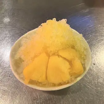 Ishigaki Island Pineapple Shaved Ice