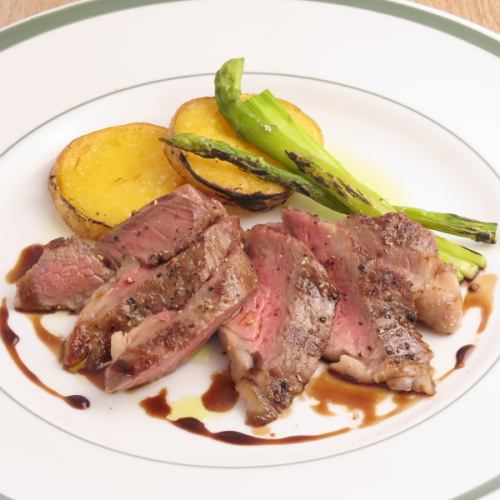 Luxurious taste, exquisite "Domestic beef loin tagliata"