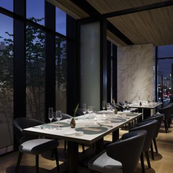 【土曜日限定】ファミリー&フレンドリー ディナーブッフェ[2部19:00~20:30]