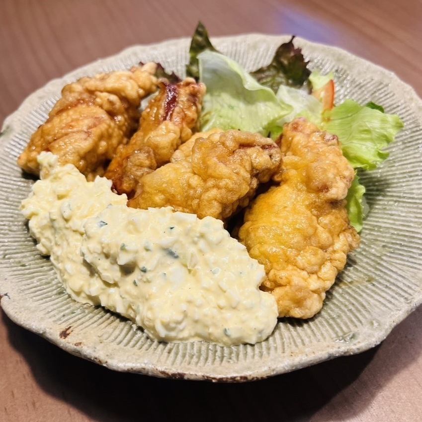 Enjoy a delicious lunch in a warm and welcoming atmosphere!