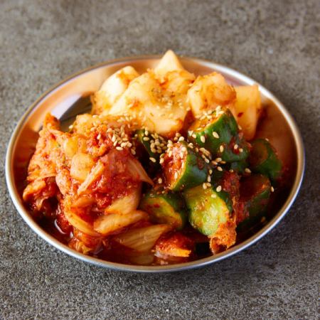 キムチ3種盛り合わせ