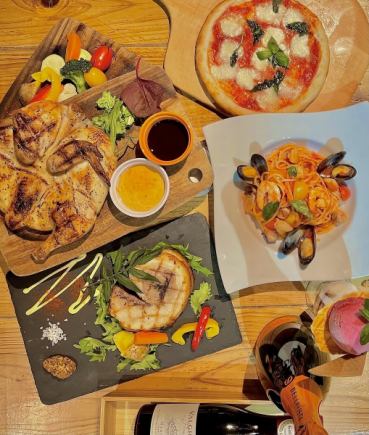 当店自慢の丸鶏を使ったお得なプラン飲み放題付きコース￥４８００