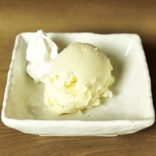 Vanilla Icecream