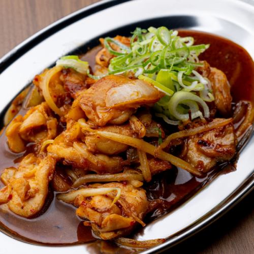 牛ホルモン炒め