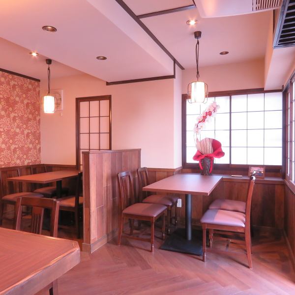 [The calming and healing atmosphere of the store is ◎] When you pass through the door inside the store, you will be greeted by a sophisticated Japanese-modern space.We are open from 18:00, so please feel free to stop by ♪ It is also recommended for customers who live in the Kawagoe area with good access!