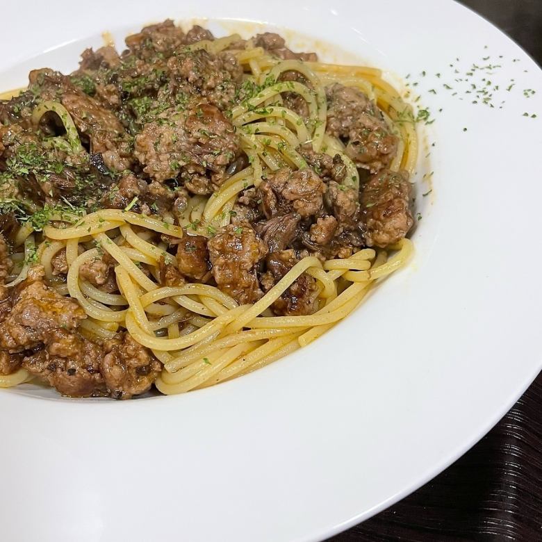 spaghetti bolognese