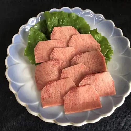 タン刺し