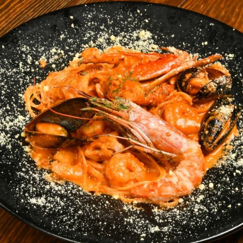 seafood tomato cream pasta