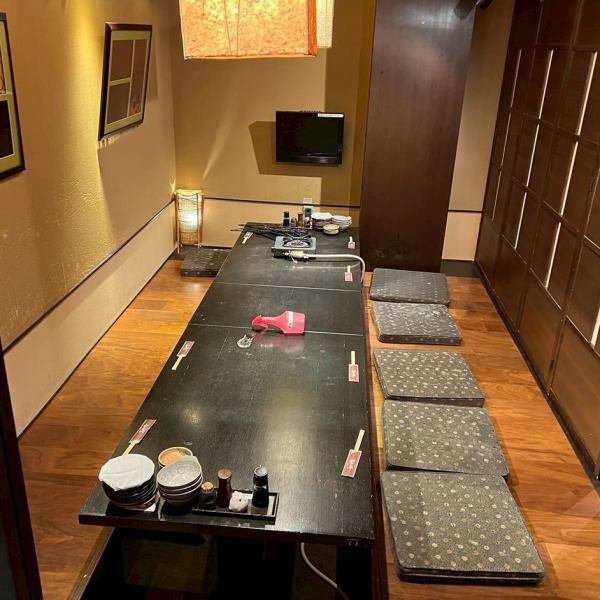 2F・3Fを合わせた広々とした店内で、大規模な集まりにも対応！20名～30名様での貸切も承っております。テーブル席は連結可能で、一体感のある宴会が叶います。歓送迎会や二次会など、大人数での飲み会なら「焼肉えいちゃん」へ！滝川本町の中心で、活気溢れる楽しい夜をお約束いたします。※お写真はイメージです。