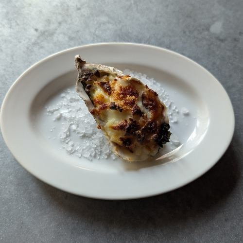 赤穂産 殻付き牡蠣のクリームグラタン