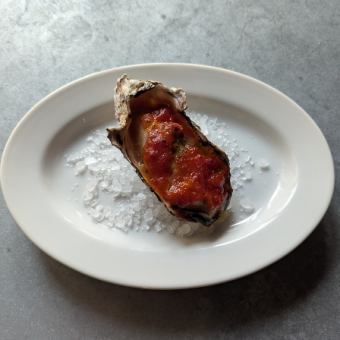赤穂産 殻付き牡蠣のガーリックトマト焼き