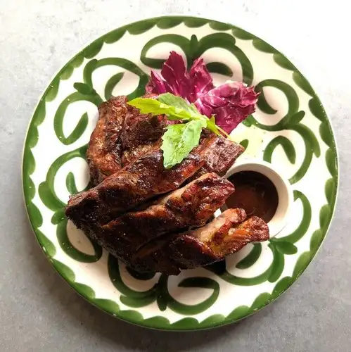 BBQ roasted pork spare ribs