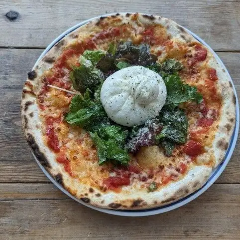 [Tomato] King's Burrata Pizza
