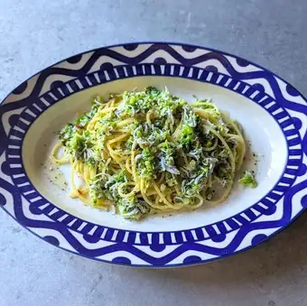 Whitebait and broccoli peperoncino