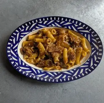 Rigatoni with beef tendon stew sauce