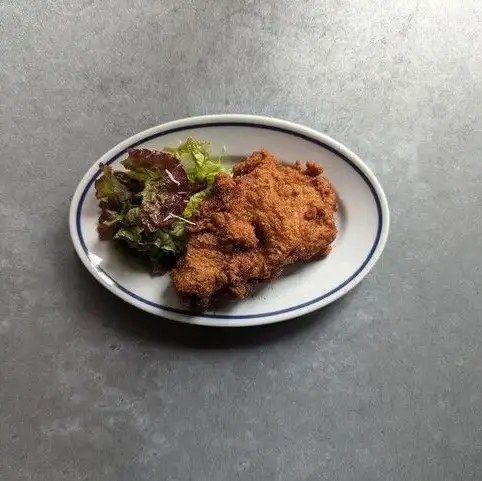Eight's specialty! Special fried chicken