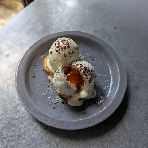 Dragon Egg Oeuf Mayo with Truffle Flavor