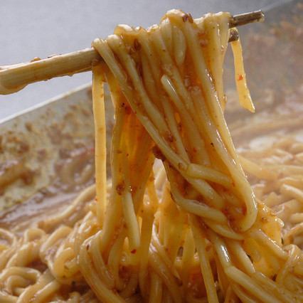 金の胡麻そば