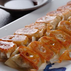 一口焼餃子　(8個入り)
