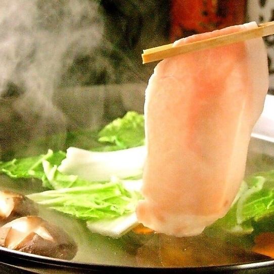 TV取材も多数！デートに◎お座敷個室あり【博多水炊き風もつ鍋】