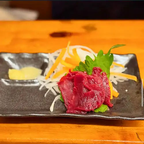 馬刺し　赤身