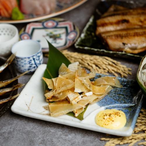 一道经典菜肴，精心烹制，绝对不容错过。美味可口，百吃不厌，是柏之夜的完美伴侣。